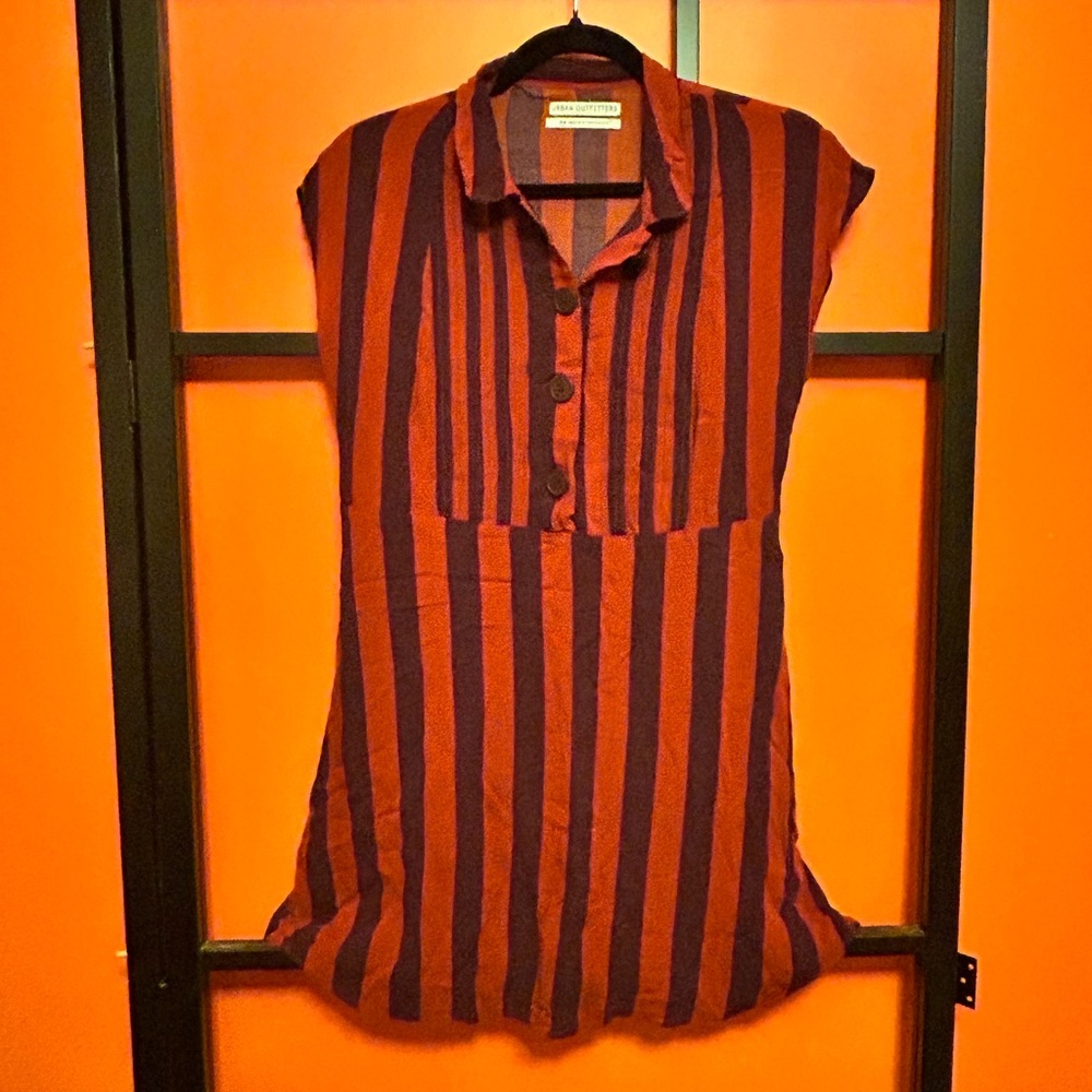 💚💚5/$25💚💚 Urban Outfitters Striped Sleeveless Mini Dress